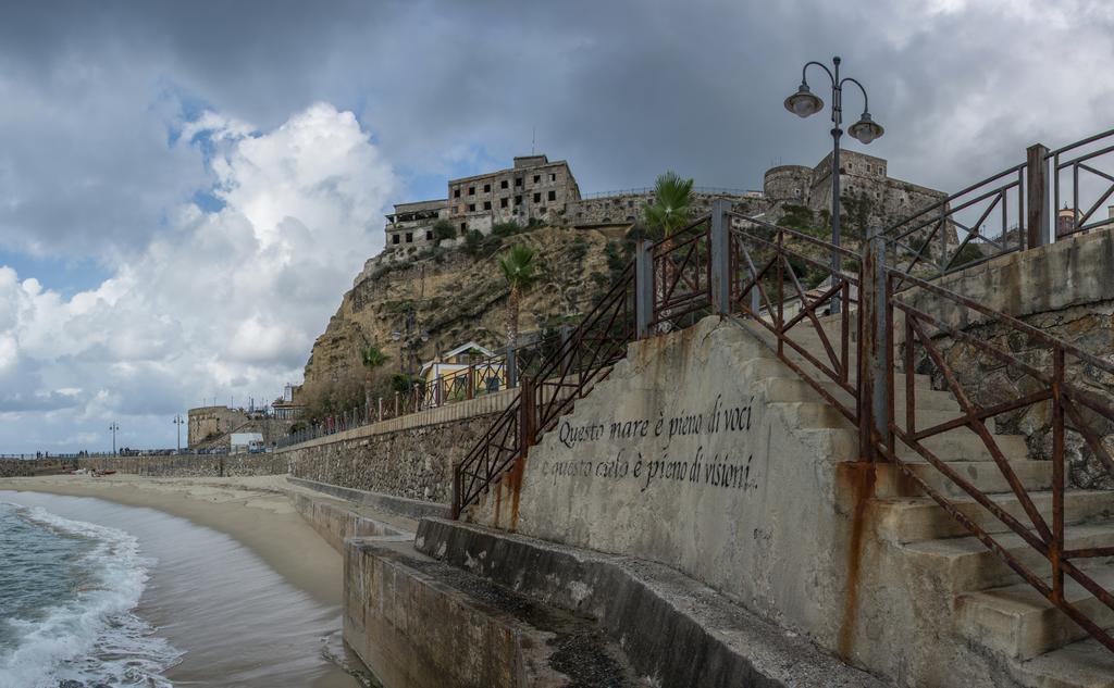 Murat Guesthouse Pizzo  Exterior foto